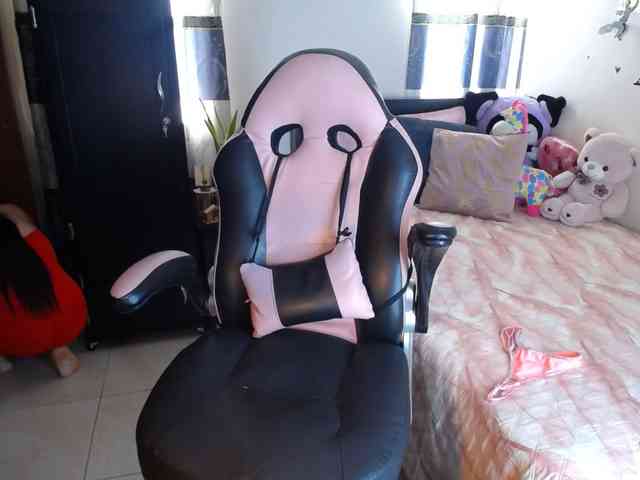 Violetacampbe webcam