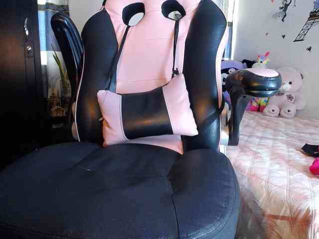 Violetacampbe webcam