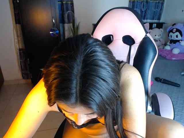 Violetacampbe webcam