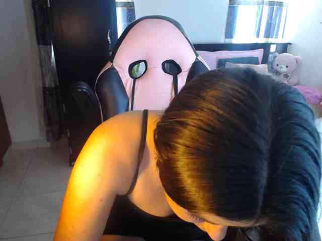 Violetacampbe webcam