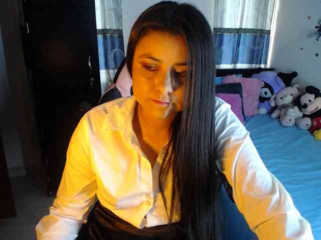 Violetacampbe webcam