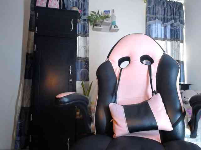 Violetacampbe webcam