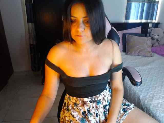 Violetacampbe webcam