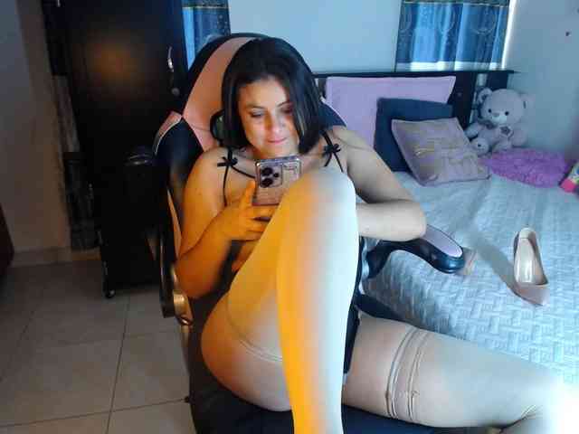 Violetacampbe webcam