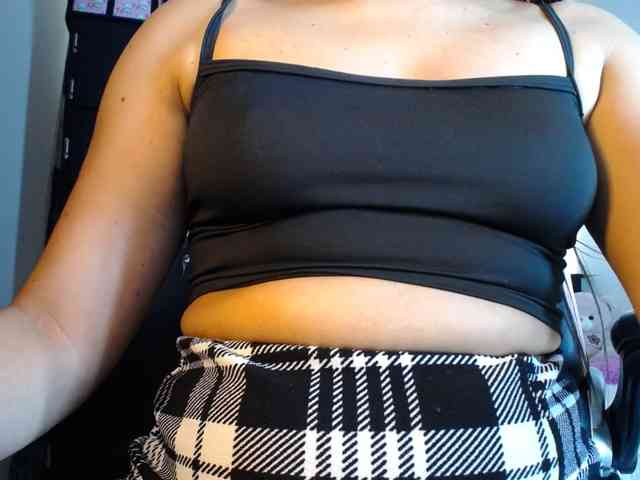 Violetacampbe webcam