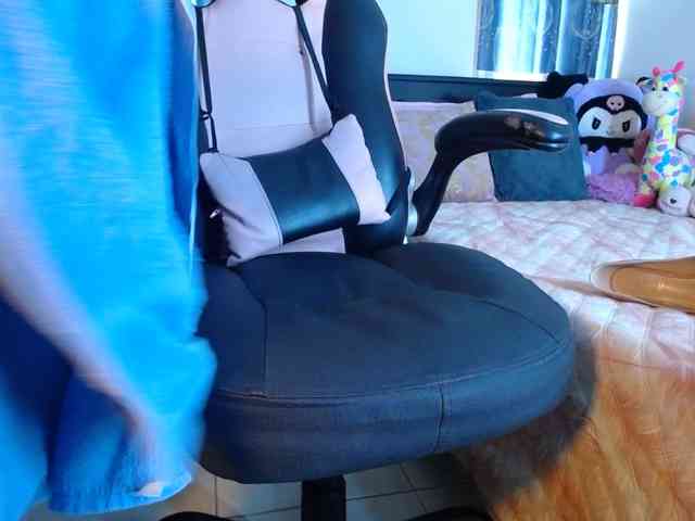 Violetacampbe webcam