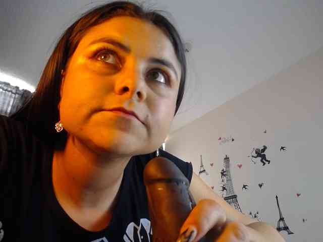 Violetacampbe webcam