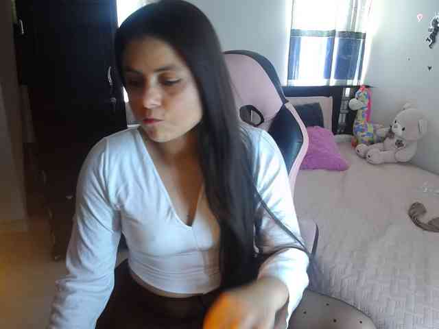 Violetacampbe webcam
