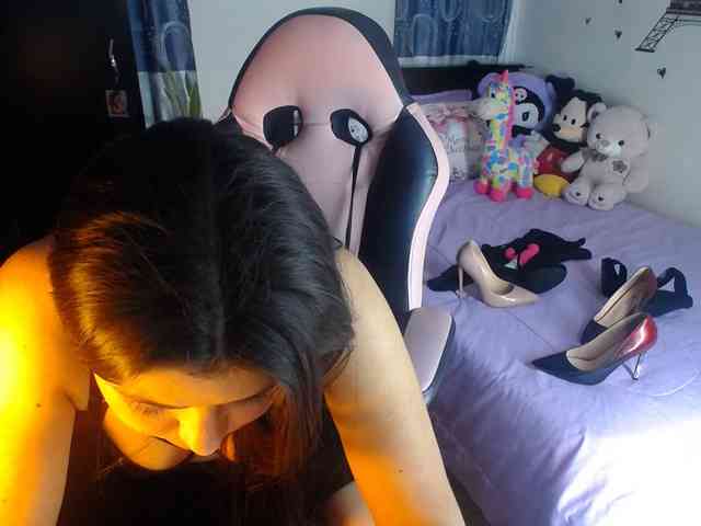 Violetacampbe webcam