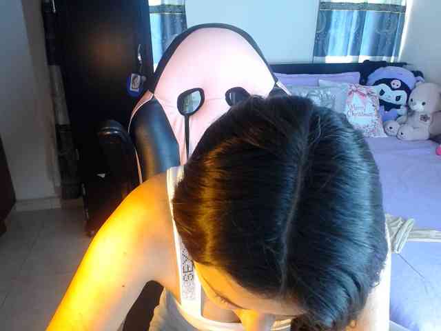 Violetacampbe webcam