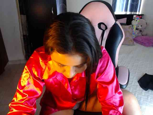 Violetacampbe webcam