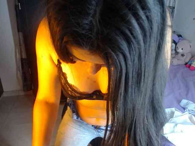 Violetacampbe webcam