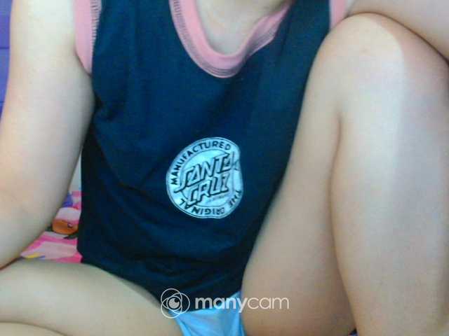 mainee's BongaCams show and profile