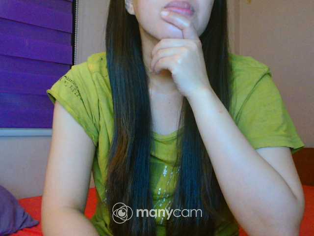 mainee's BongaCams show and profile