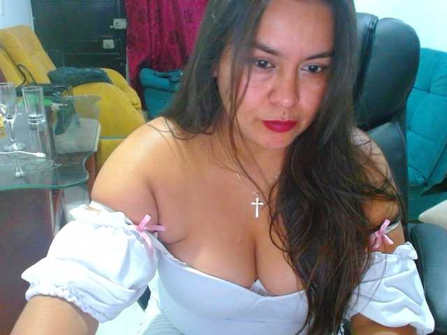 MARILYNWHANCO's BongaCams show and profile