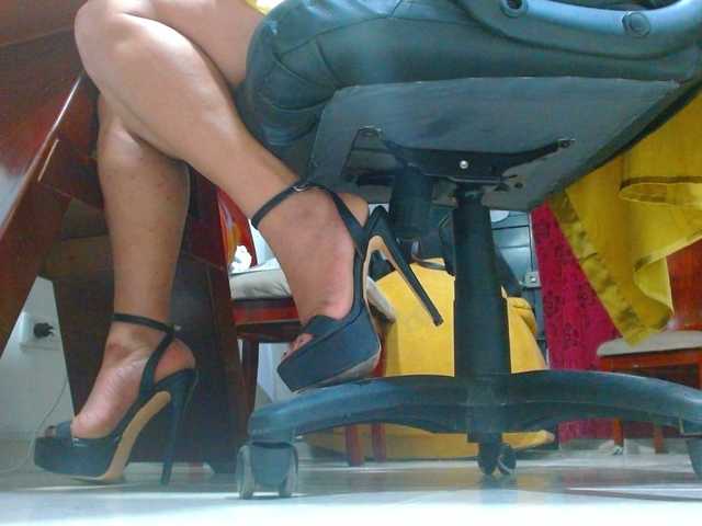 MARILYNWHANCO's BongaCams show and profile