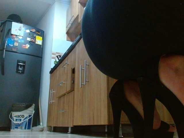 MARILYNWHANCO's BongaCams show and profile