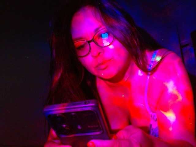 MARILYNWHANCO's BongaCams show and profile