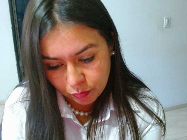 MARILYNWHANCO's BongaCams show and profile