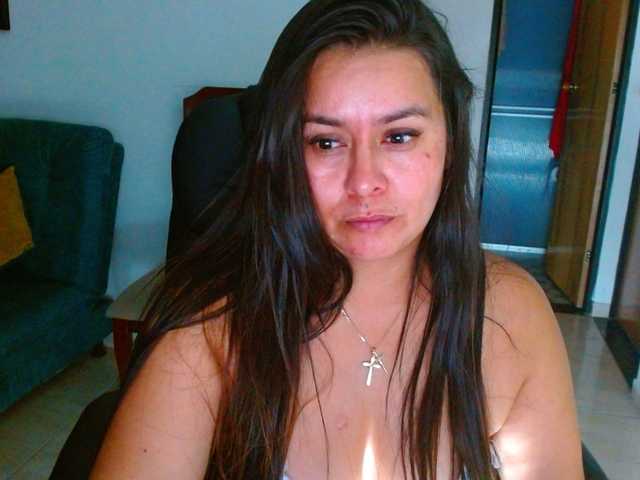 MARILYNWHANCO's BongaCams show and profile