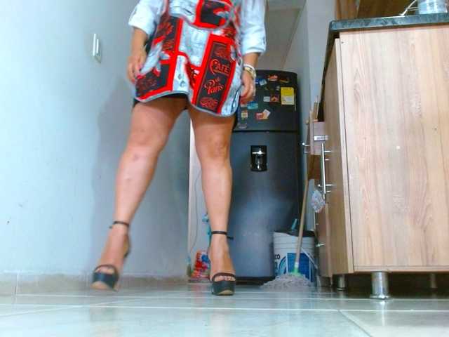 MARILYNWHANCO's BongaCams show and profile