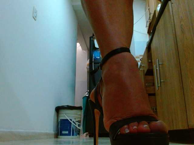 MARILYNWHANCO's BongaCams show and profile