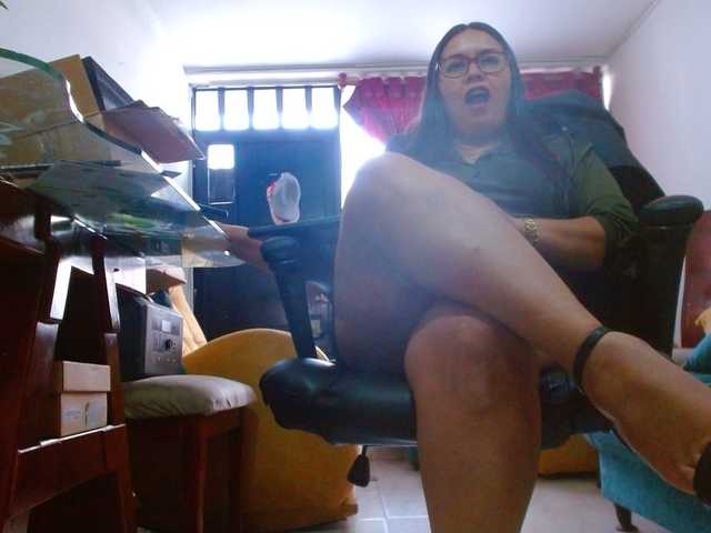 MARILYNWHANCO's BongaCams show and profile