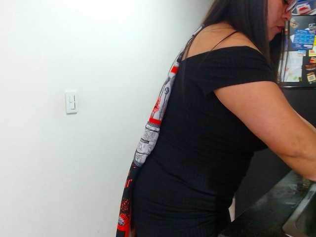  MARILYNWHANCO chat room