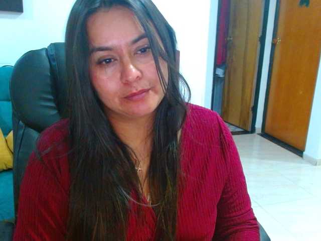 MARILYNWHANCO Live Cam on BongaCams