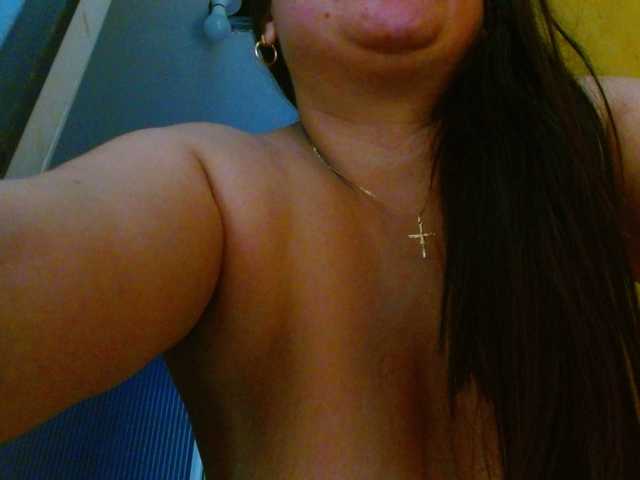 BongaCams MARILYNWHANCO is Freechat MARILYNWHANCO — Tu apoyo mantiene este espacio especial. Gracias por tu generosidad.