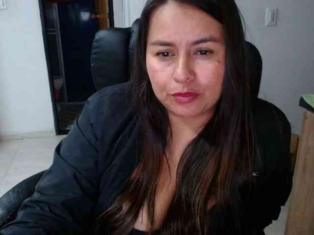 MARILYNWHANCO webcam