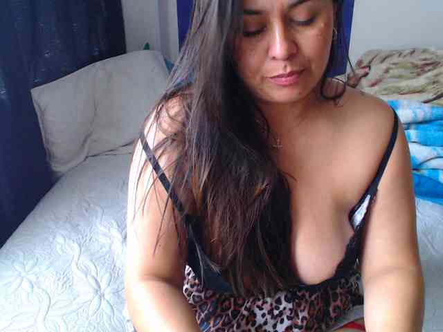 MARILYNWHANCO webcam