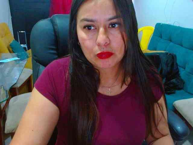 MARILYNWHANCO webcam