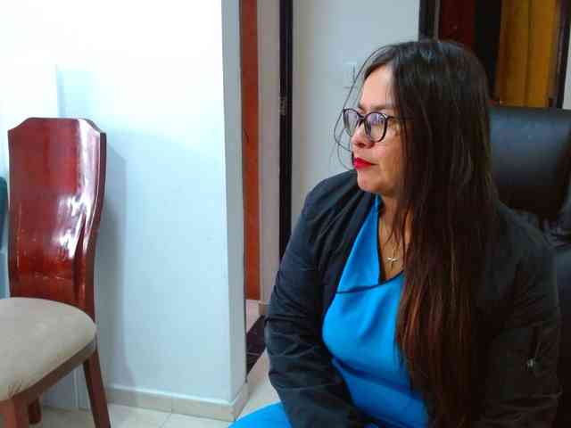 MARILYNWHANCO webcam