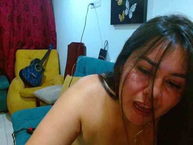 MARILYNWHANCO webcam