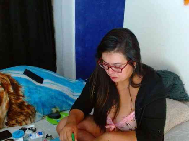 MARILYNWHANCO webcam