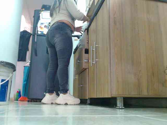 MARILYNWHANCO webcam
