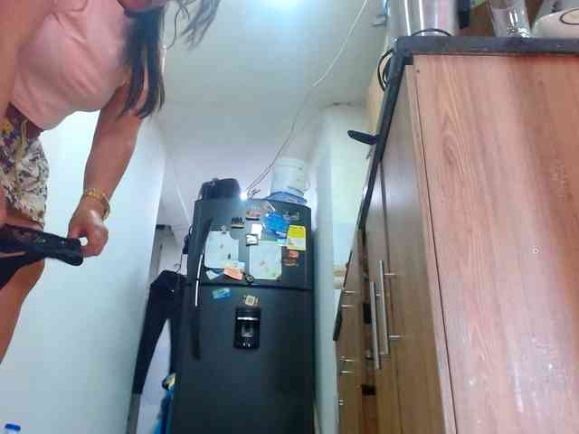 MARILYNWHANCO webcam