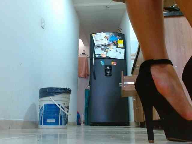 MARILYNWHANCO webcam