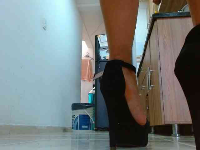 MARILYNWHANCO webcam