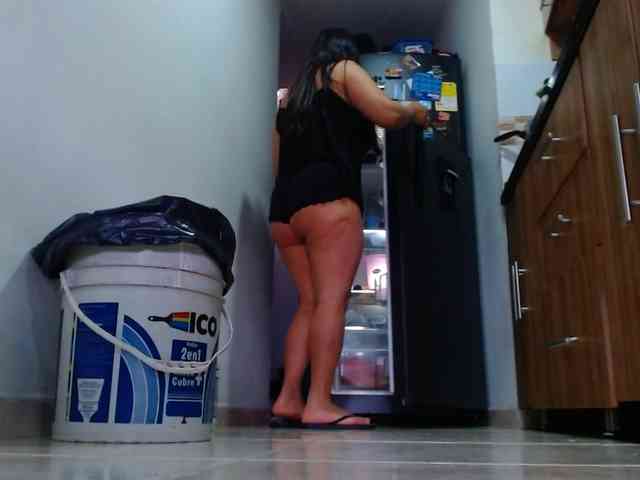 MARILYNWHANCO webcam