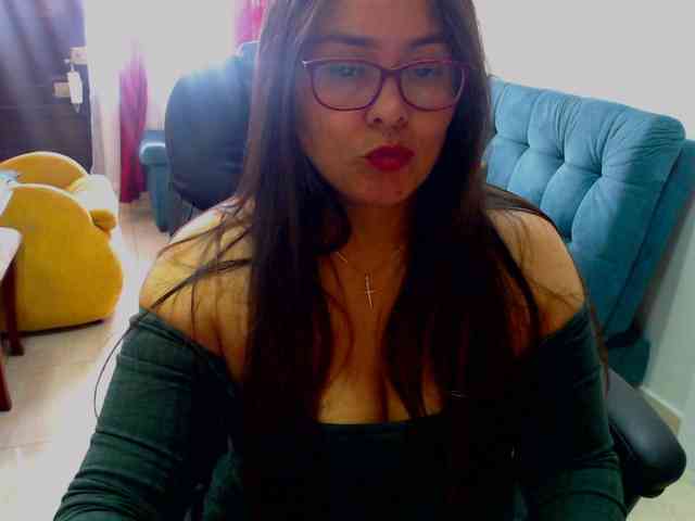 MARILYNWHANCO webcam