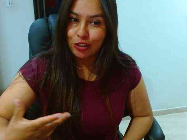 MARILYNWHANCO webcam