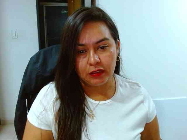 MARILYNWHANCO webcam