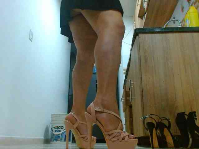 MARILYNWHANCO webcam