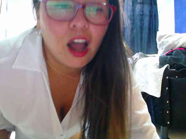 MARILYNWHANCO webcam
