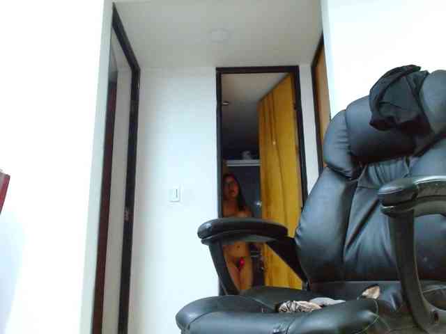 MARILYNWHANCO webcam