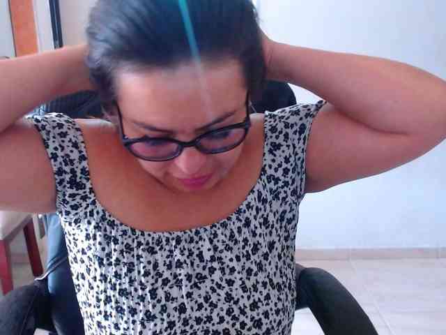 MARILYNWHANCO webcam