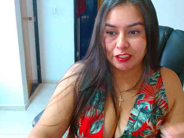 MARILYNWHANCO webcam