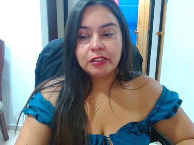 MARILYNWHANCO webcam